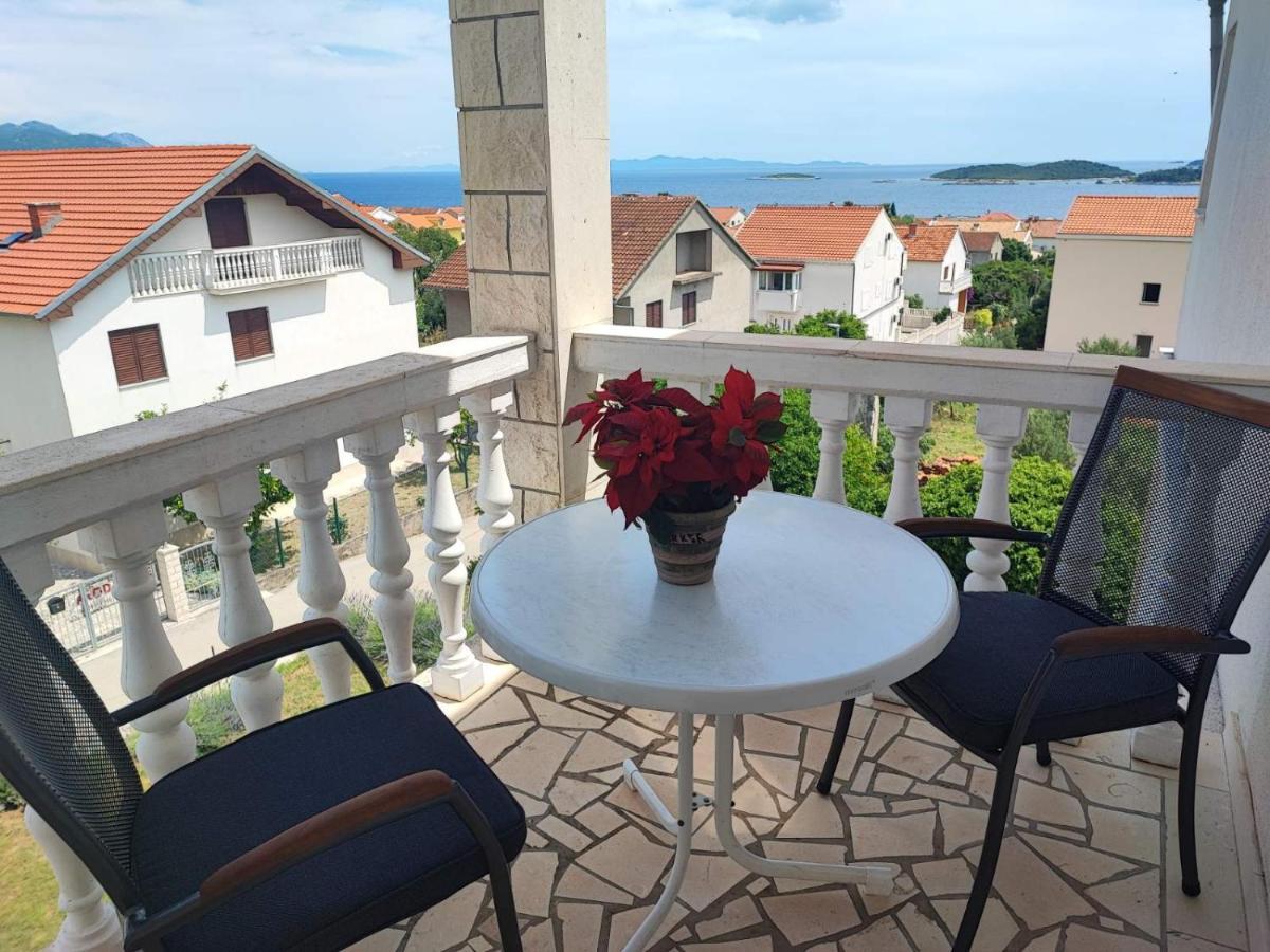 Apartments Dodik Orebić Eksteriør bilde